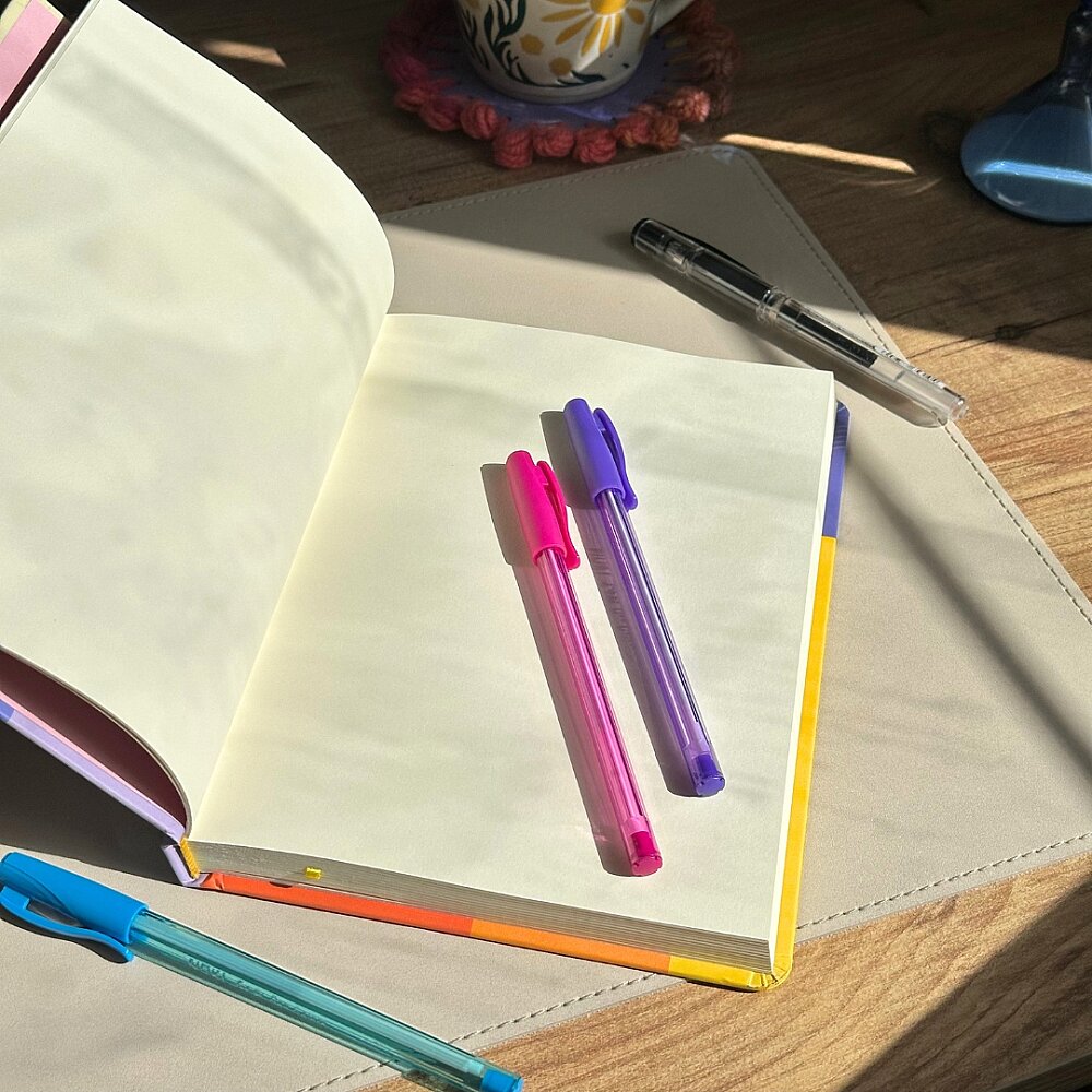 Eksen Notebook, Çizgisiz, 96 Yaprak, Lüks Ciltli 110 gr. Ivory Kağıt - 2
