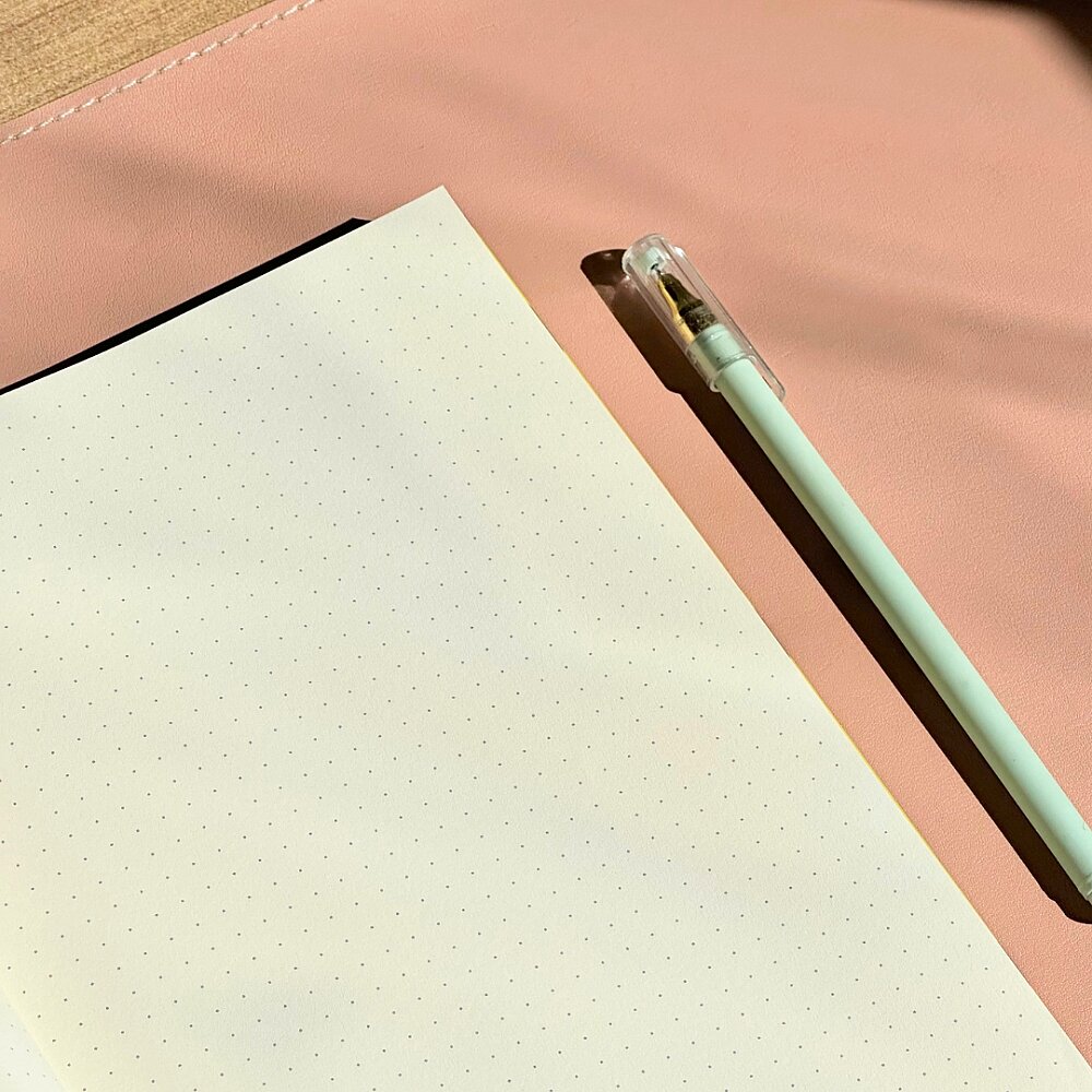 Form Notebook, Noktalı, 96 Yaprak, Lüks Ciltli 110 gr. Ivory Kağıt - 4